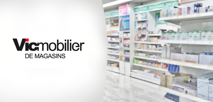 Photo concept : présentoir dans une pharmacie avec le logo de l'entreprise Vic Mobilier